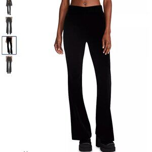 Velvet Flare Pants - New with Tag XS - STEVE MADDEN Harlow